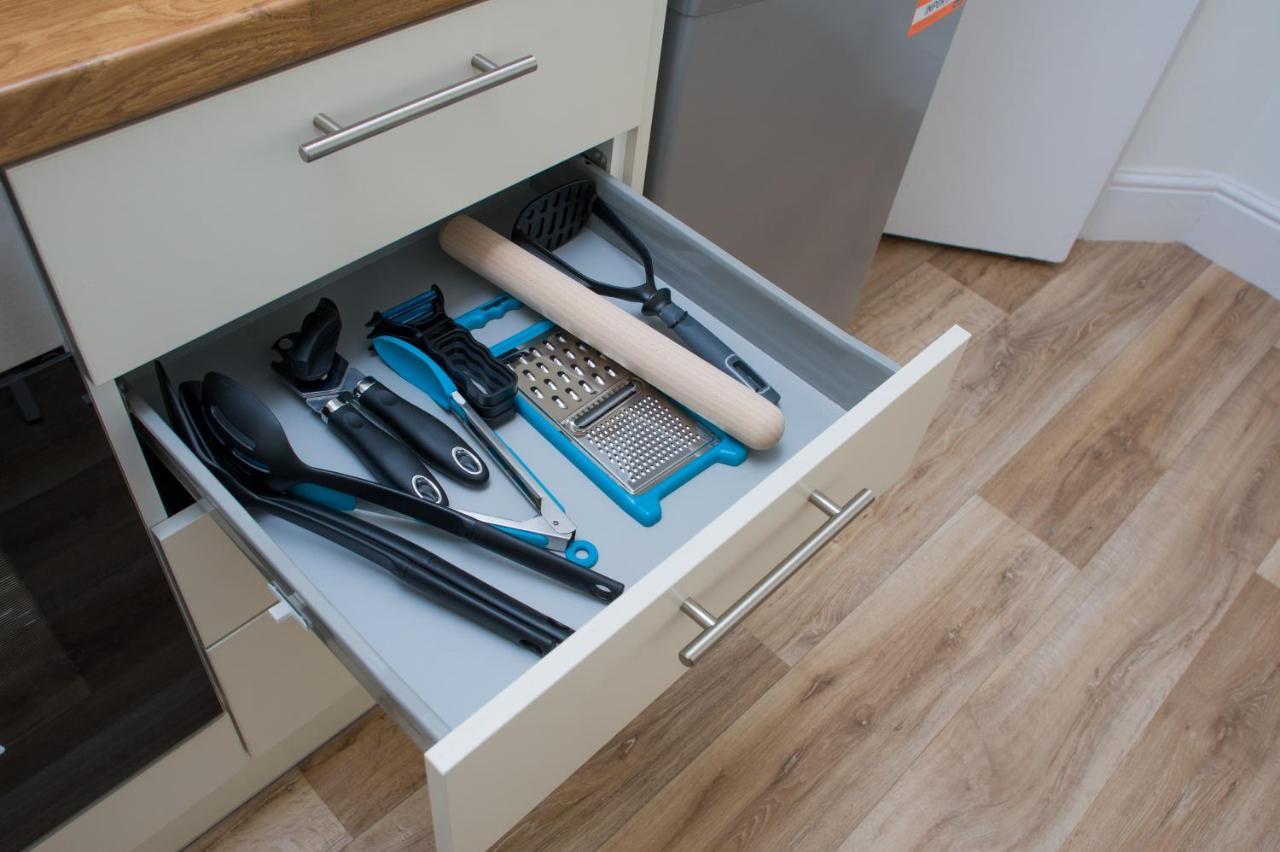Mycityhaven - 3 Bedroom Shirehampton Flat Near Avonmouth & M4 Бристоль Экстерьер фото
